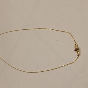 18k ladies necklace